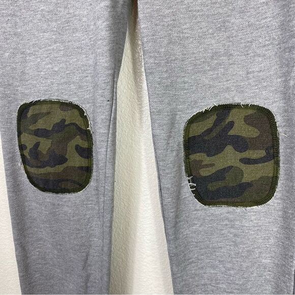 Silence + Noise Grey & Camo Print Sweatpant Joggers - Picture 2 of 5